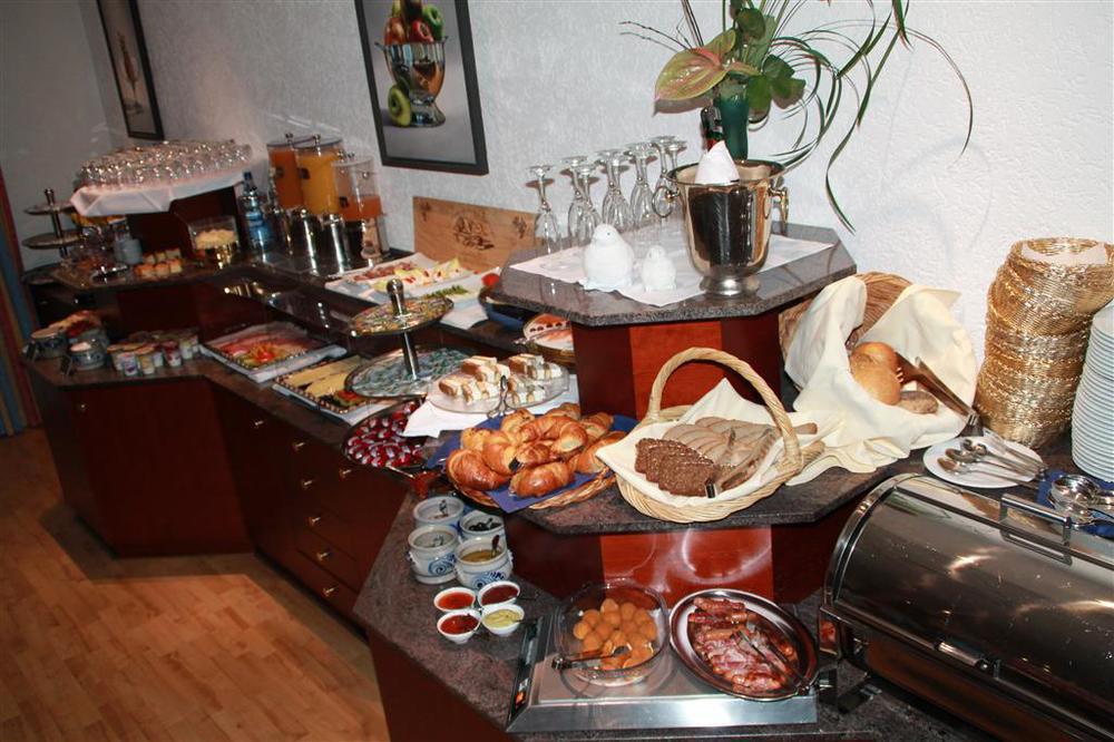 Trip Inn Hotel Zum Riesen Hanau Restaurant photo