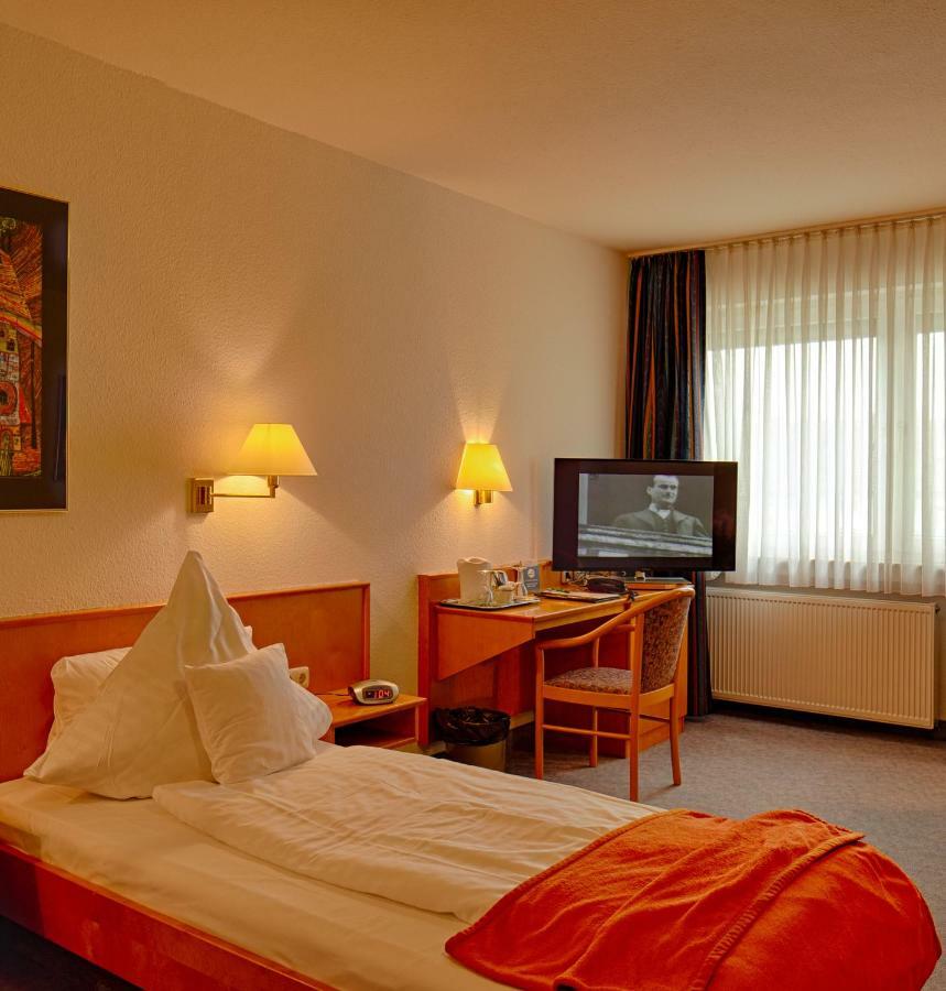Trip Inn Hotel Zum Riesen Hanau Extérieur photo